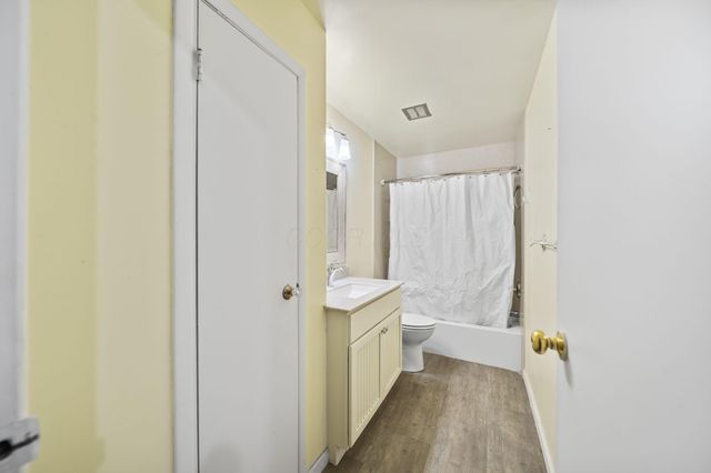 3139 Kingswood Drive, Grove City, OH 43123