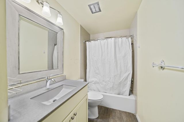 3139 Kingswood Drive, Grove City, OH 43123