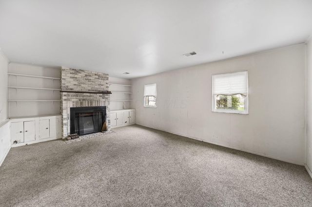 3139 Kingswood Drive, Grove City, OH 43123