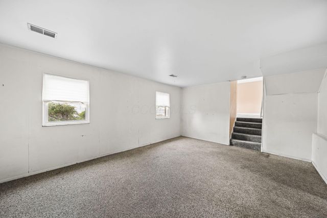 3139 Kingswood Drive, Grove City, OH 43123