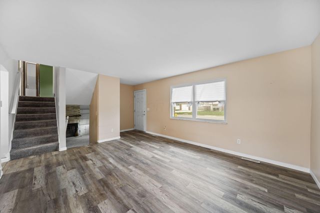 3139 Kingswood Drive, Grove City, OH 43123