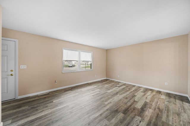 3139 Kingswood Drive, Grove City, OH 43123