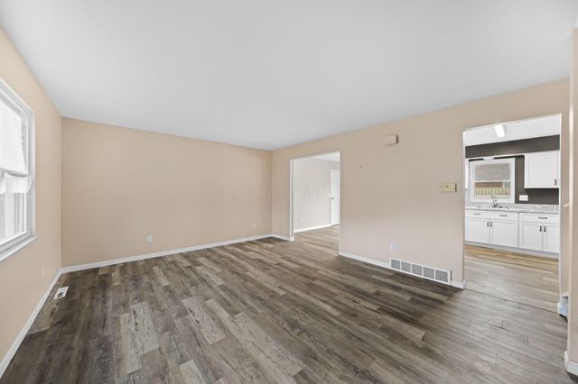 3139 Kingswood Drive, Grove City, OH 43123