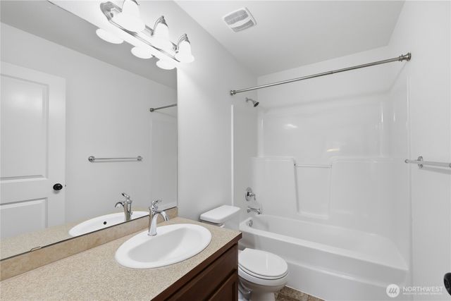 7260 Alpenview Place NW, Seabeck, WA 98380