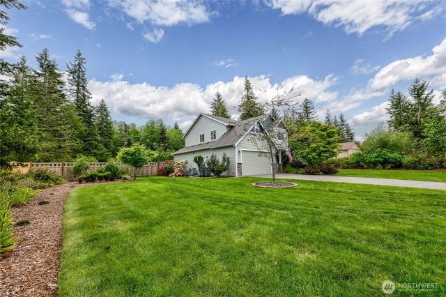 7260 Alpenview Place NW, Seabeck, WA 98380
