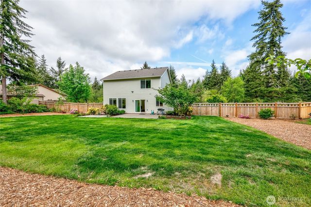 7260 Alpenview Place NW, Seabeck, WA 98380
