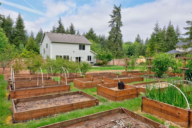 7260 Alpenview Place NW, Seabeck, WA 98380