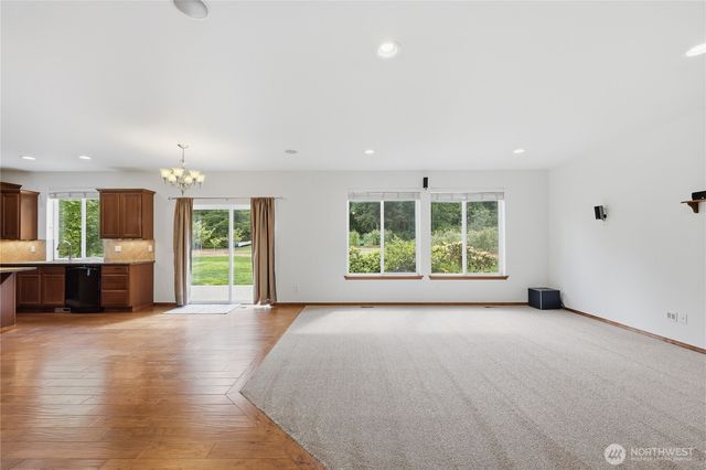 7260 Alpenview Place NW, Seabeck, WA 98380