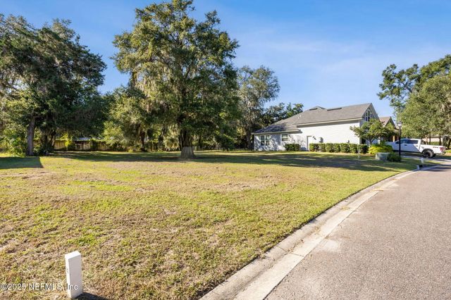 28056 GRANDVIEW Manor, Yulee, FL 32097