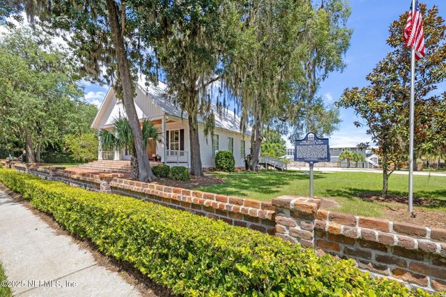 28056 GRANDVIEW Manor, Yulee, FL 32097