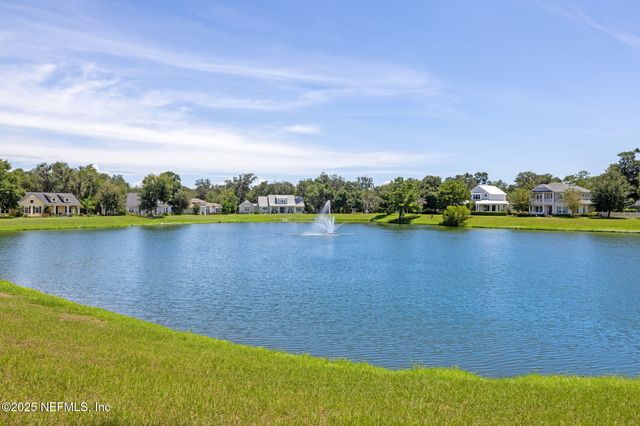 28056 GRANDVIEW Manor, Yulee, FL 32097