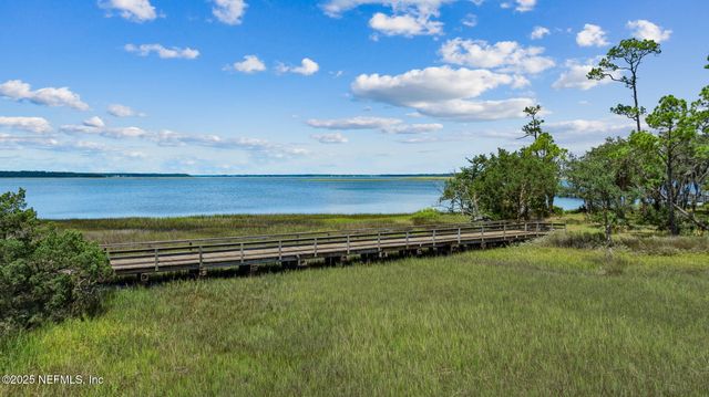 28056 GRANDVIEW Manor, Yulee, FL 32097