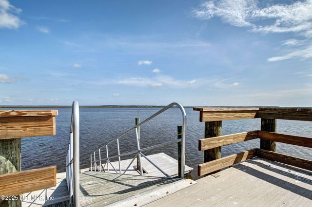 28056 GRANDVIEW Manor, Yulee, FL 32097