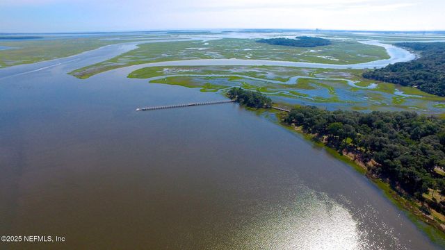 28056 GRANDVIEW Manor, Yulee, FL 32097