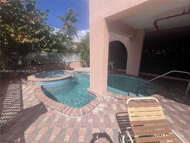 8816 Collins Ave 105, Surfside, FL 33154