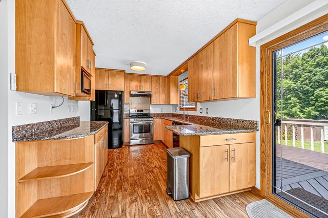 233 Sitka Street, Duluth, MN 55811