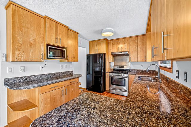 233 Sitka Street, Duluth, MN 55811