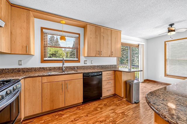 233 Sitka Street, Duluth, MN 55811