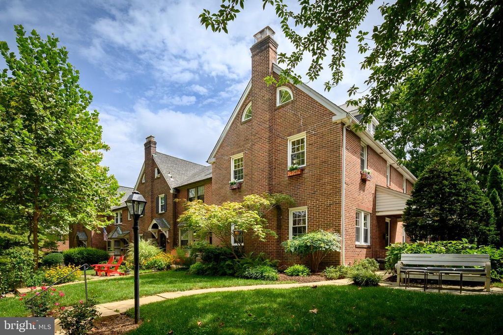 223 DUNKIRK RD, Baltimore, MD 21212