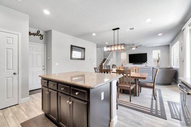 1579 Medellin Lane, Clovis, CA 93619