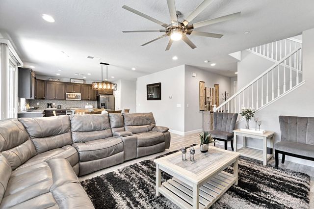 1579 Medellin Lane, Clovis, CA 93619