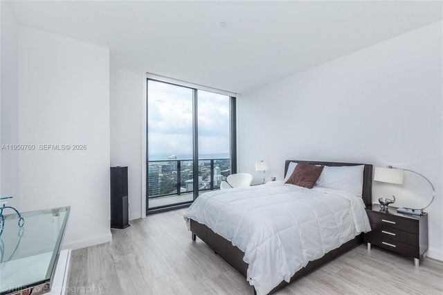 55 SW 9th St PH4603, Miami, FL 33130