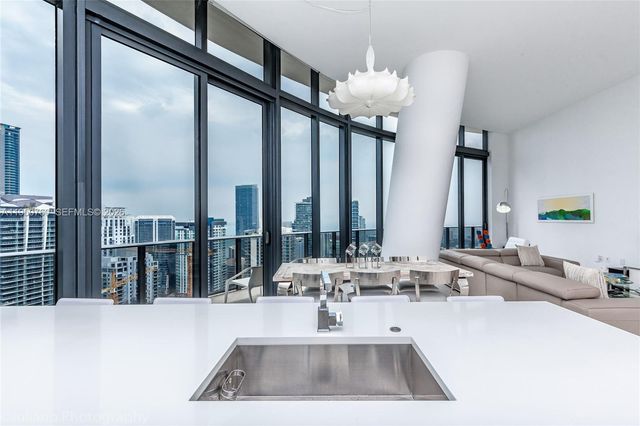 55 SW 9th St PH4603, Miami, FL 33130