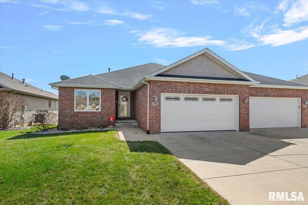 4090 Highbury Drive, Springfield, IL 62711