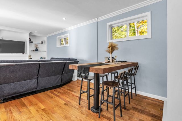 19 Baby Beach Rd, Groton, MA 01450