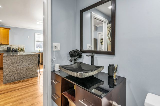 19 Baby Beach Rd, Groton, MA 01450