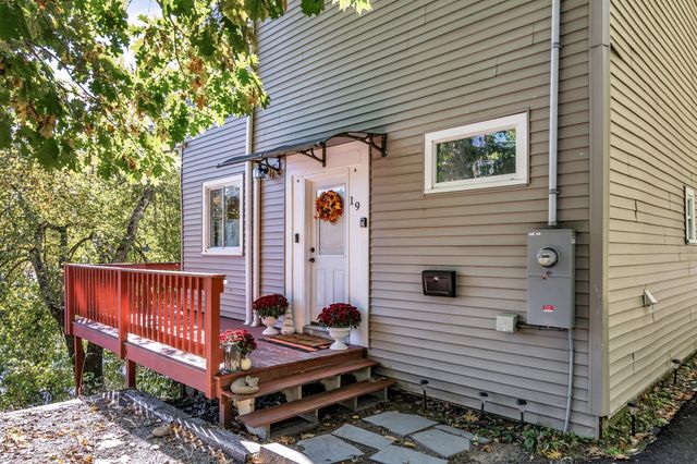 19 Baby Beach Rd, Groton, MA 01450