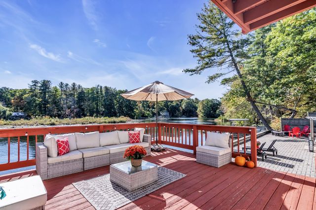 19 Baby Beach Rd, Groton, MA 01450