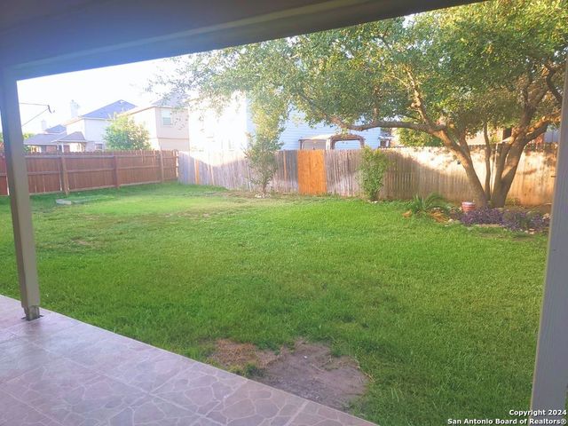 12610 COURSE VIEW DR, San Antonio, TX 78221