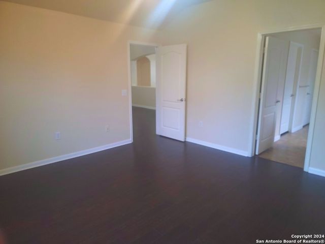 12610 COURSE VIEW DR, San Antonio, TX 78221