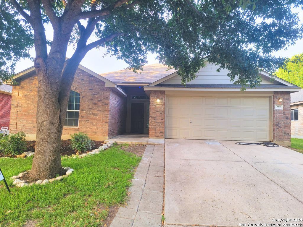 12610 COURSE VIEW DR, San Antonio, TX 78221
