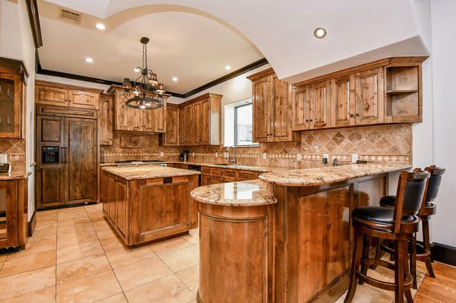 4119 Allen St, Houston, TX 77007