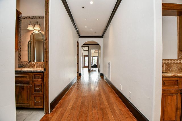 4119 Allen St, Houston, TX 77007