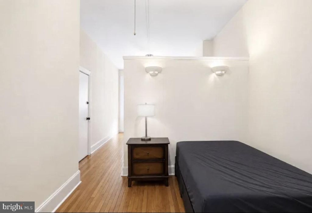 334 REED ST, Philadelphia, PA 19147 — photo 4