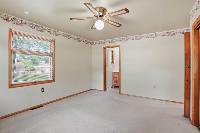 2571 Kate Street, Waterloo, IA 50701