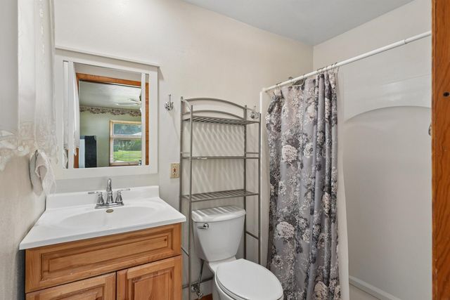 2571 Kate Street, Waterloo, IA 50701
