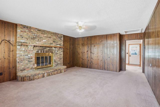 2571 Kate Street, Waterloo, IA 50701