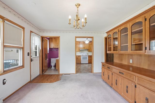 2571 Kate Street, Waterloo, IA 50701