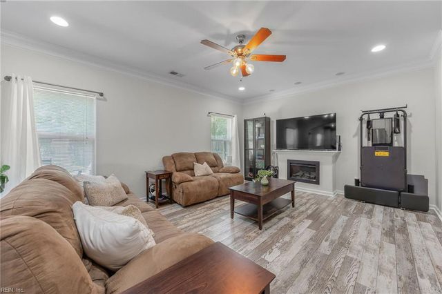 9601 Inlet RD, Norfolk, VA 23503