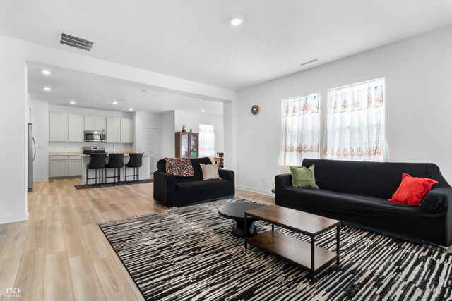 2766 Linwood Avenue, Greenwood, IN 46143