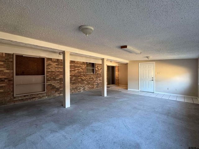 613 Carriage, Tyler, TX 75703