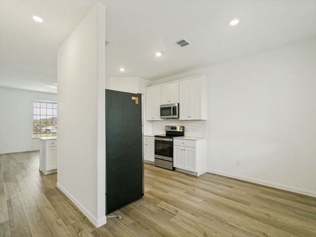 416 Ardsley Lane, Princeton, TX 75407