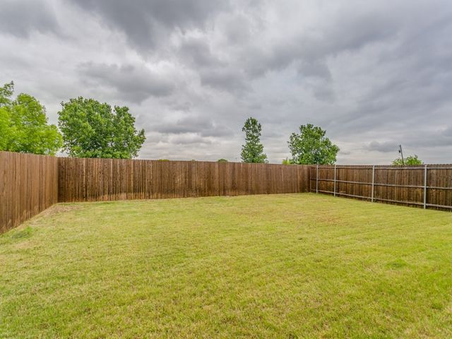 416 Ardsley Lane, Princeton, TX 75407