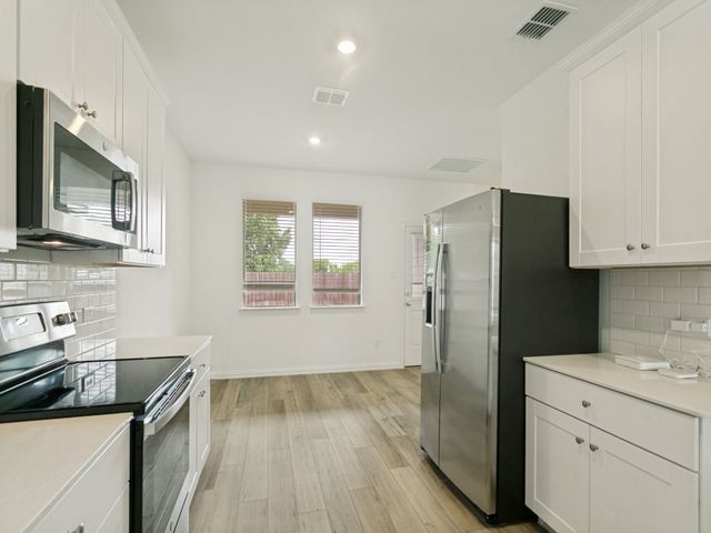 416 Ardsley Lane, Princeton, TX 75407