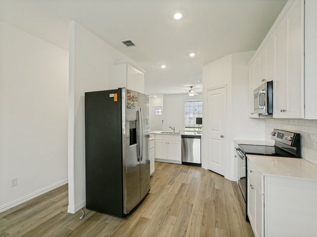 416 Ardsley Lane, Princeton, TX 75407