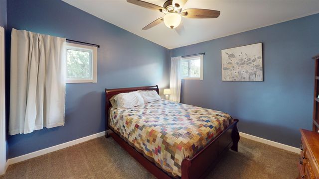 2505 Skyline Dr NW, Minot, ND 58703
